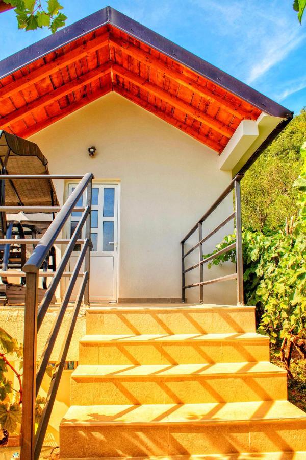 Apartments Stella Virpazar Luaran gambar